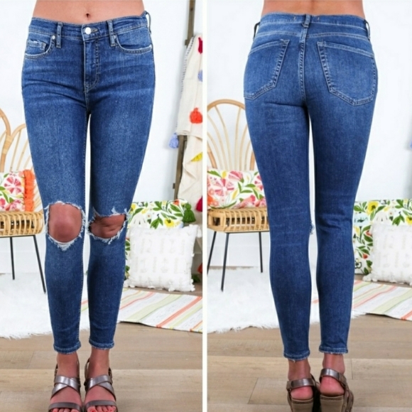 Free People Denim - Free People High Rise Busted Knee Skinny Jeans